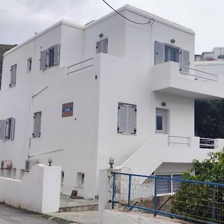 Panana Irida Apartment Merichas Exterior photo